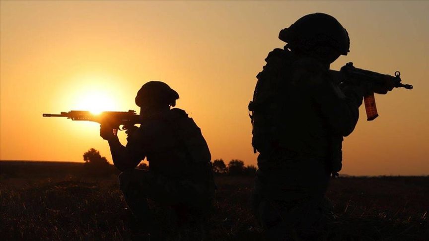 3 PKK terror members surrender at Turkish border post