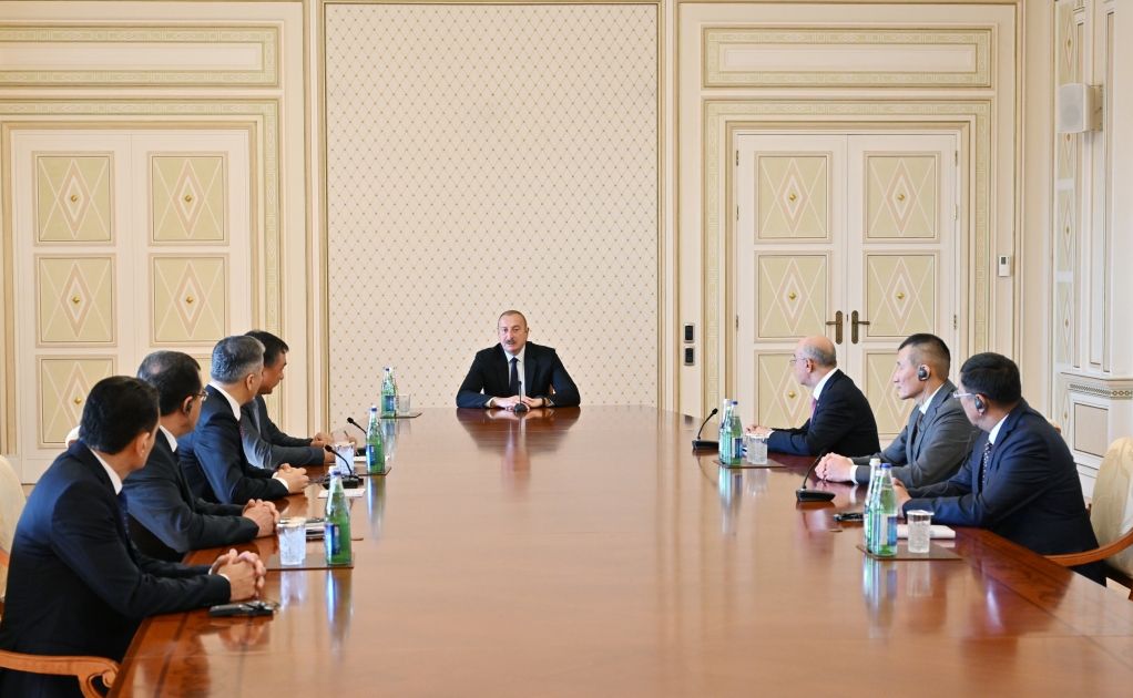 President Ilham Aliyev receives Ministers of Organization of Turkic States [PHOTOS/VIDEO]