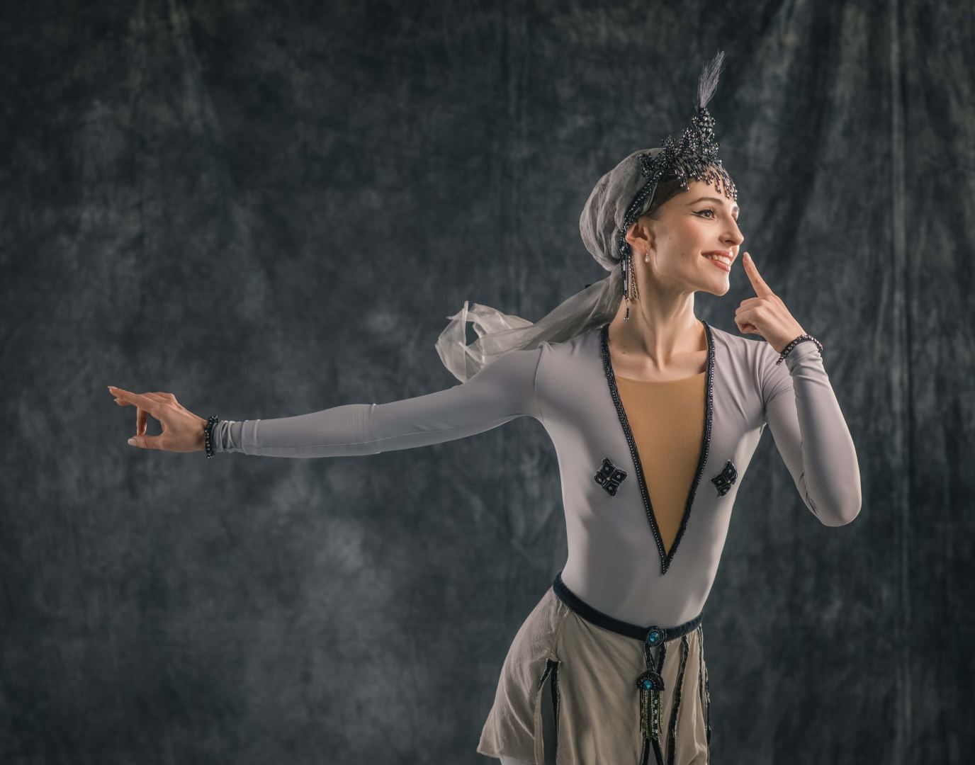 Over 200 costumes created for "The Legend of Love" ballet [PHOTOS/VIDEO]