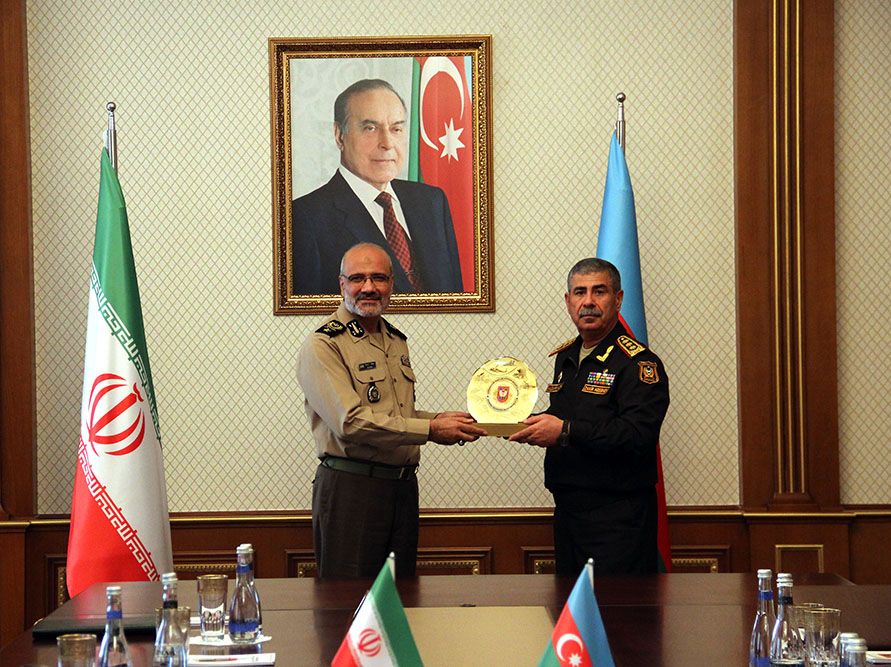 Azerbaijan Defense Minister recieves representatives of Iranian Armed Forces [PHOTOS] - Gallery Image