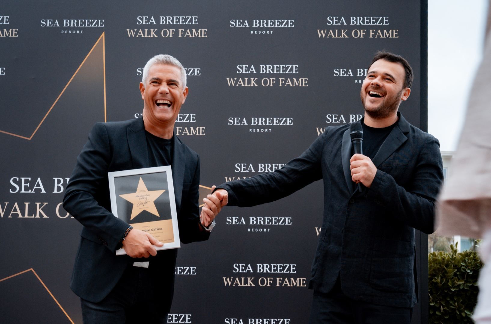 Italian tenor receives star at Sea Breeze Walk of Fame [PHOTOS]