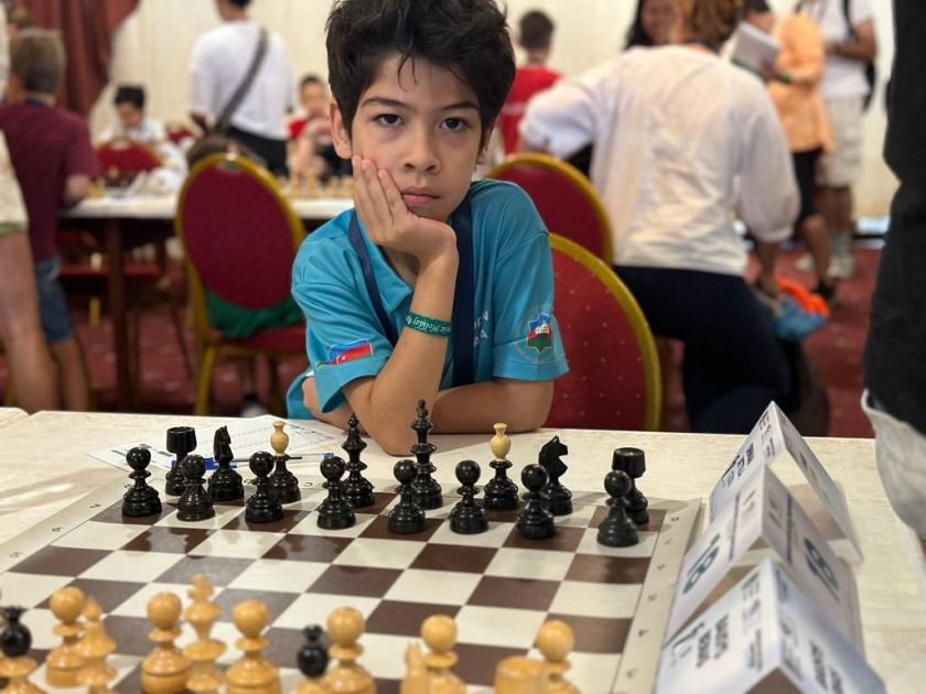 National chess player ranks first in Romania [PHOTOS] - Gallery Image
