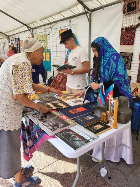 Azerbaijani culture promoted at Forum of Associations in Paris [PHOTOS] - Gallery Image