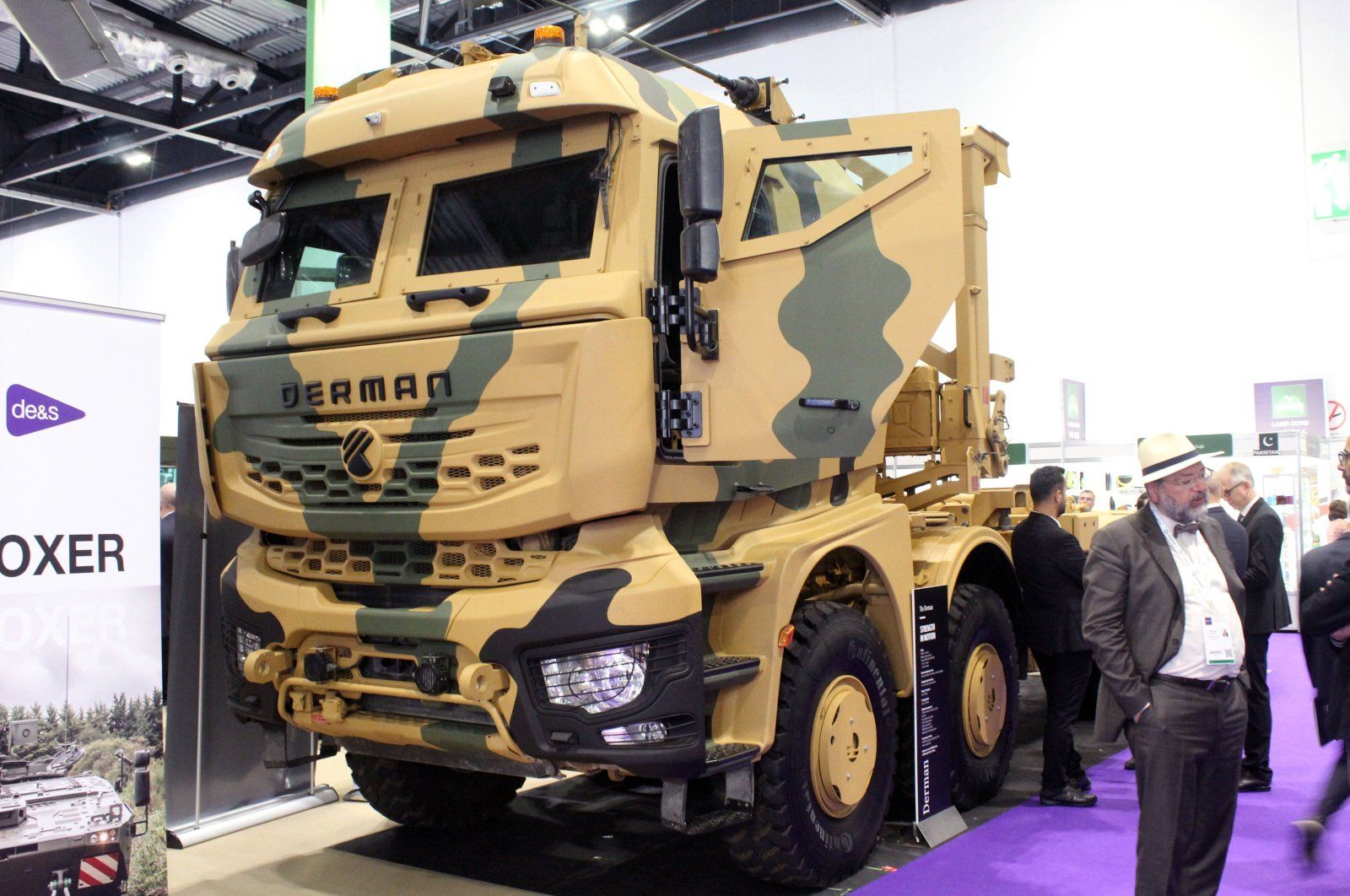 Turkish armored logistics vehicle 'Derman' makes int'l debut in UK