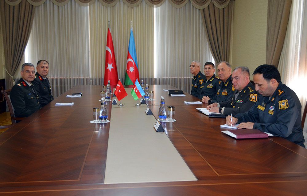 Chief of General Staff of Azerbaijan Army meets with Turkish delegation [PHOTO]