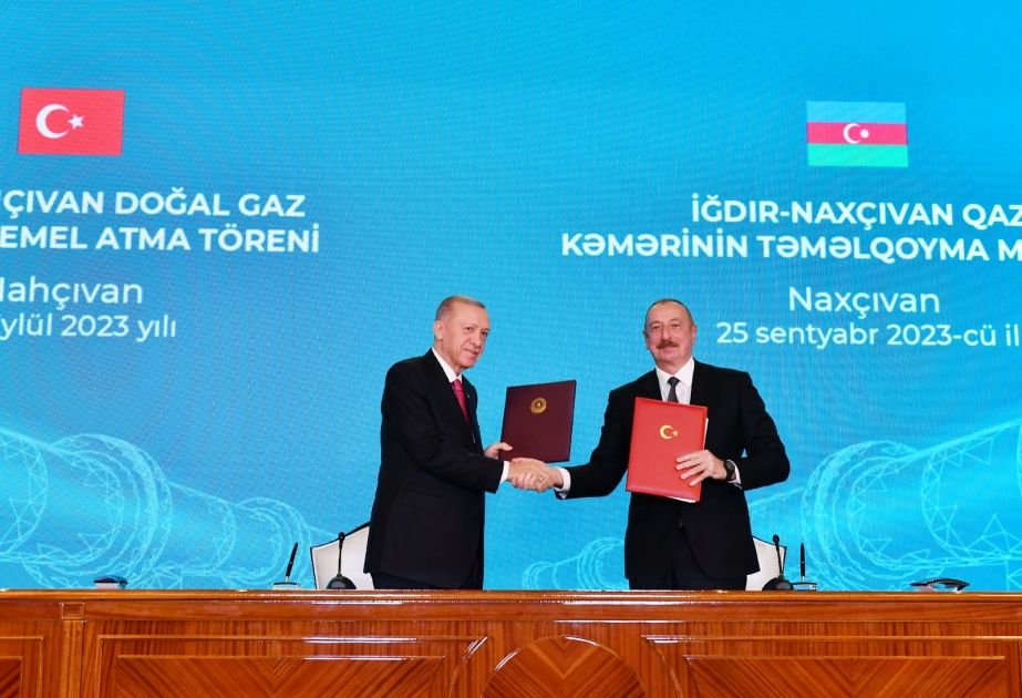 Azerbaijan, Türkiye sign documents in Nakhchivan [VIDEO]