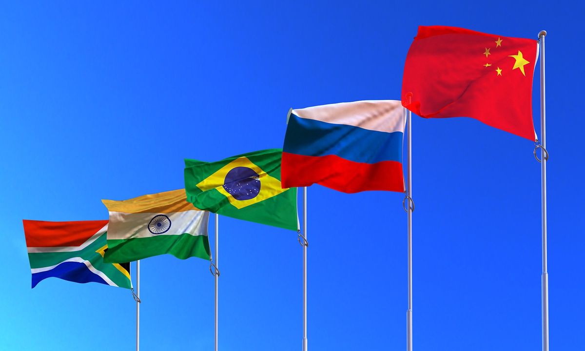 Egypt, Russia hold preliminary discussion on activity in BRICS