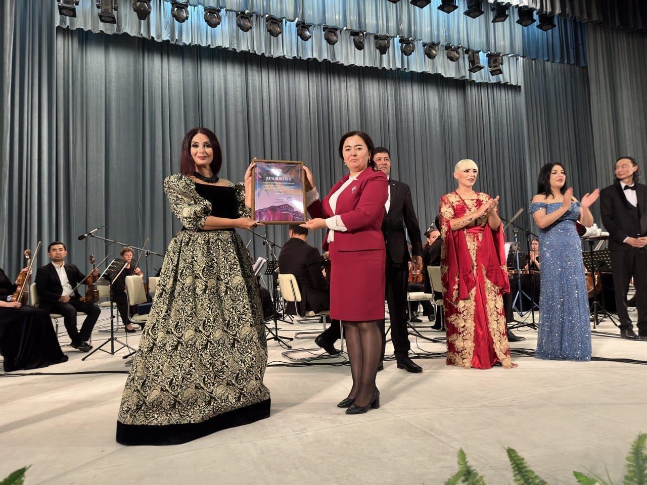 Azerbaijani actress shines at TURKSOY Opera Days [PHOTOS]