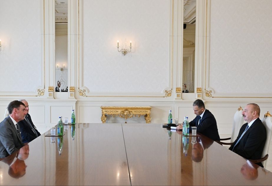 Azerbaijani President receives president of International Astronautical Federation [VIDEO]