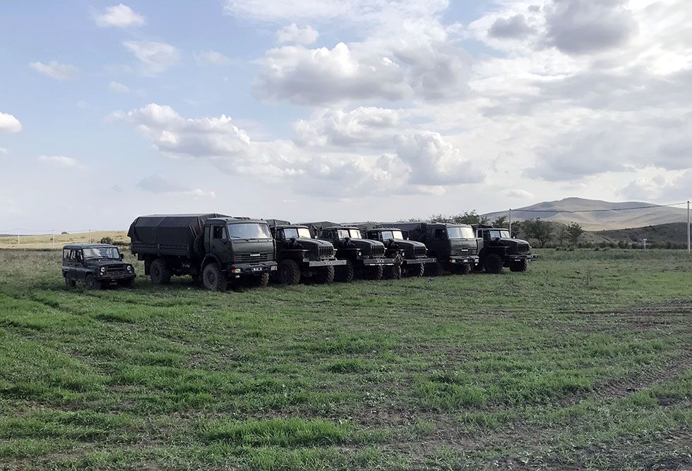 Azerbaijani MoD shares video footage of seized artillery pieces in Khojavend's territory [PHOTOS/VIDEO]
