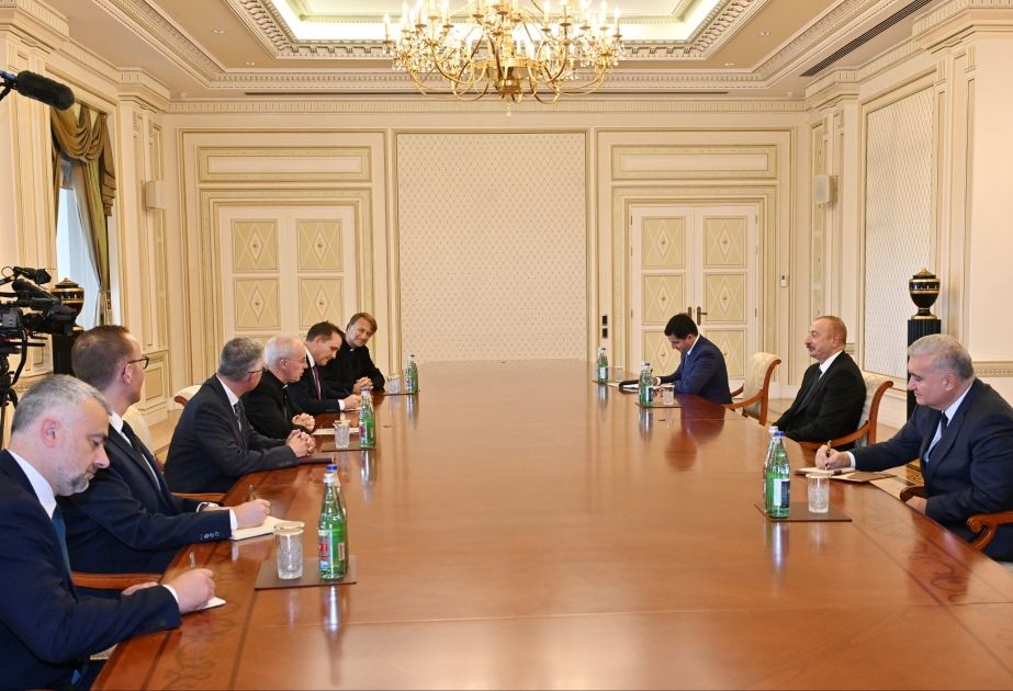 Azerbaijani President receives head of Anglican Communion [VIDEO]