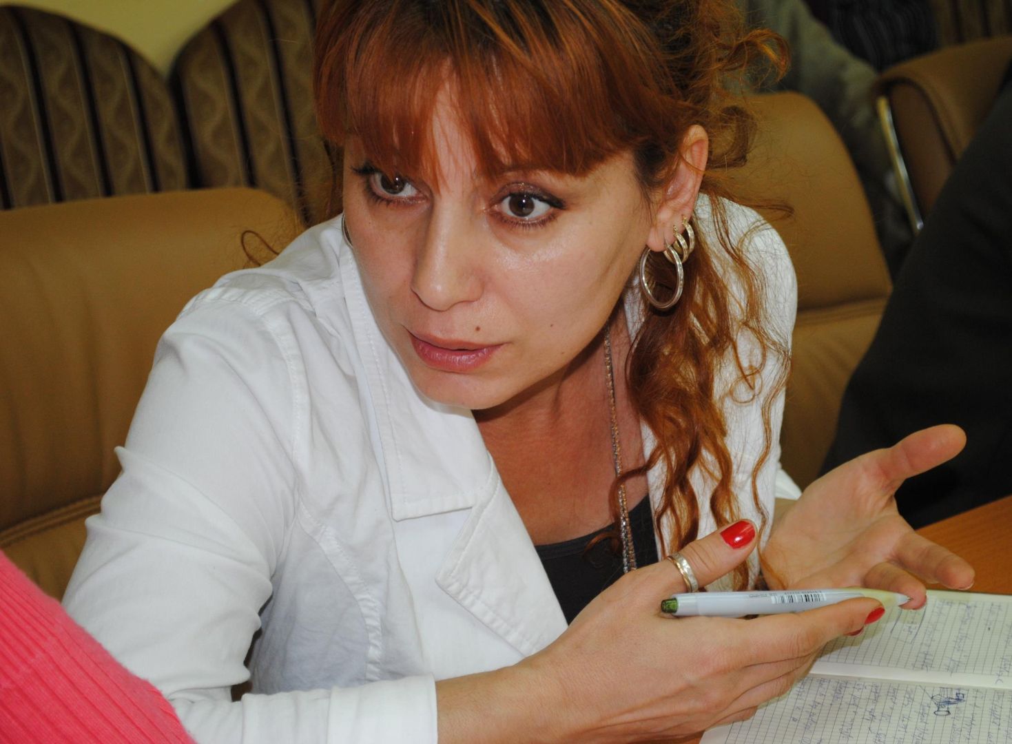 Armenian journalist exposes Armenian fakes [VIDEO]