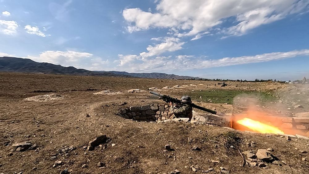 Azerbaijani Defense Ministry presents review of events of last week
