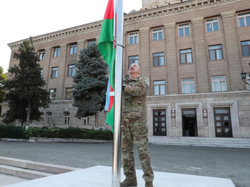 Tricolor flag flies: Azerbaijan restores its honor and dignity