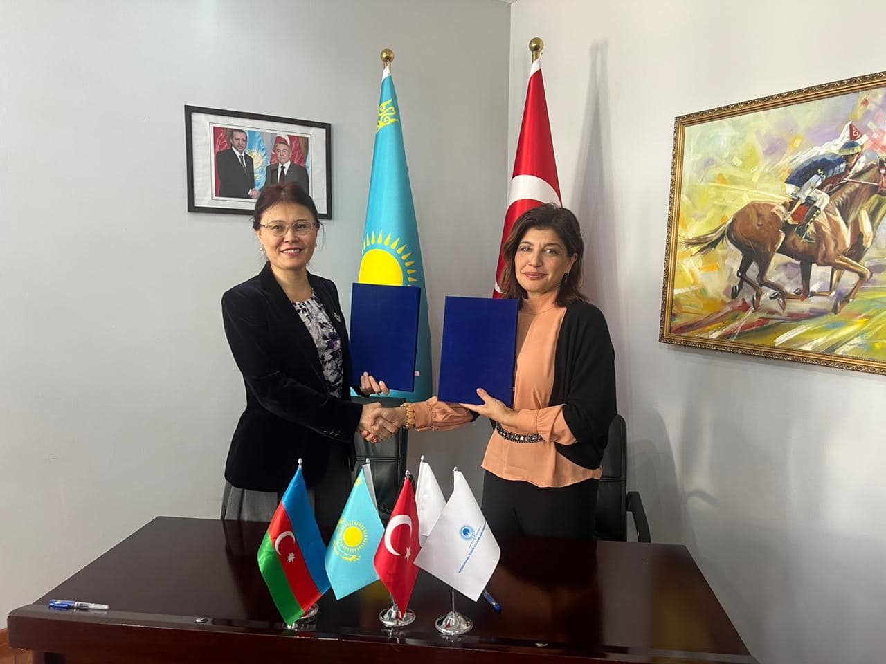 Int'l Turkic Culture & Heritage Foundation signs MoU with Kazakh university [PHOTOS]