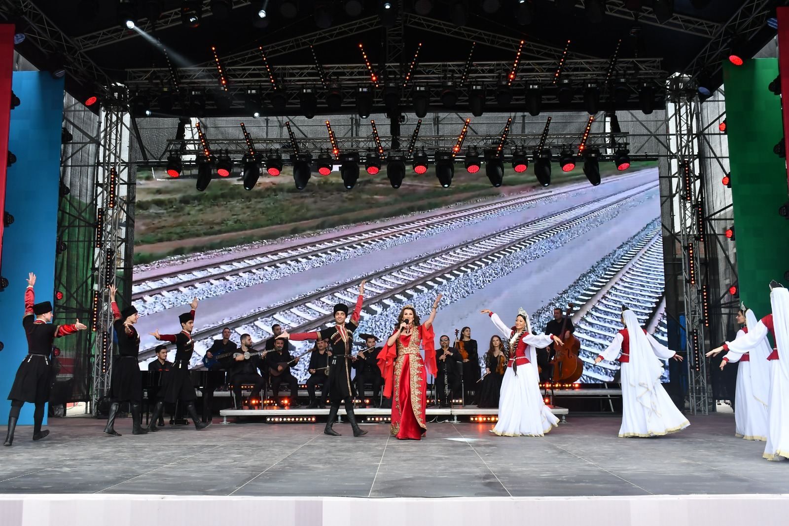 Slider Image 1
