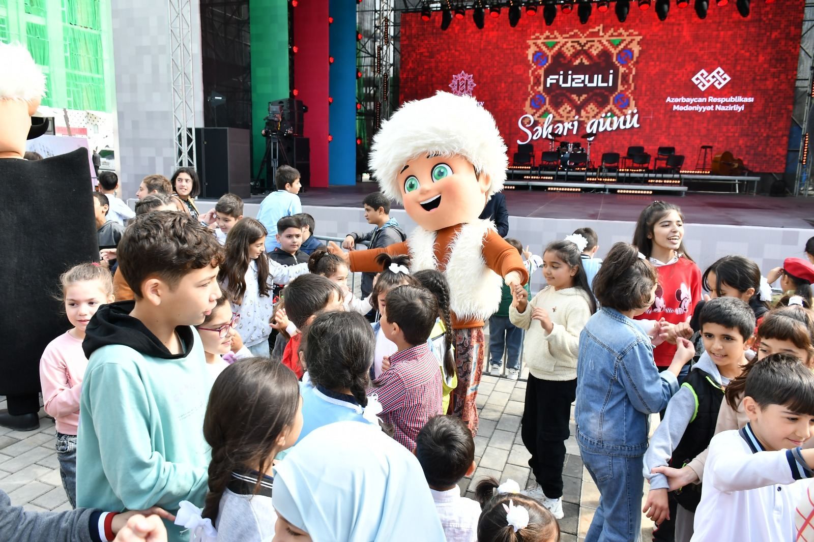 Slider Image 1
