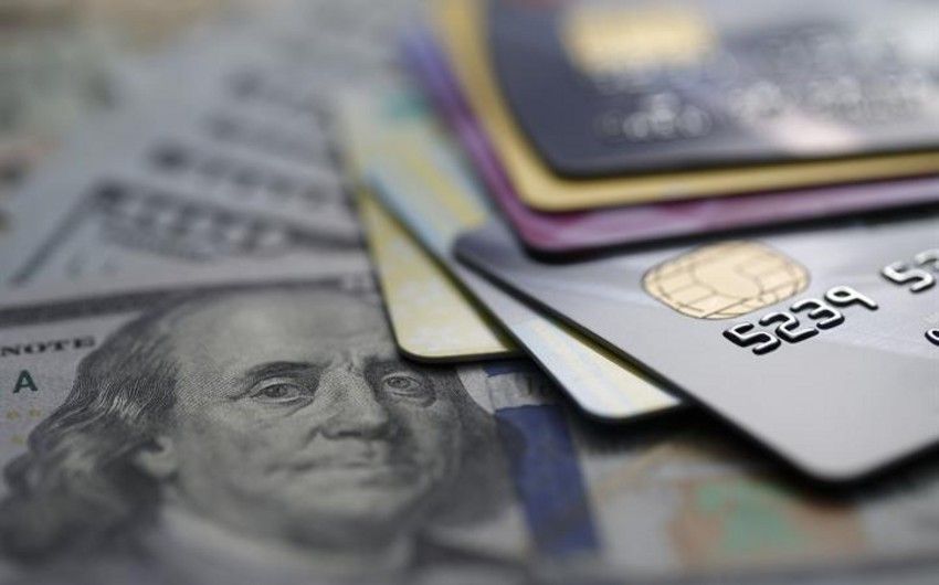 Credit debt of the population exceeds AZN10bn for first time