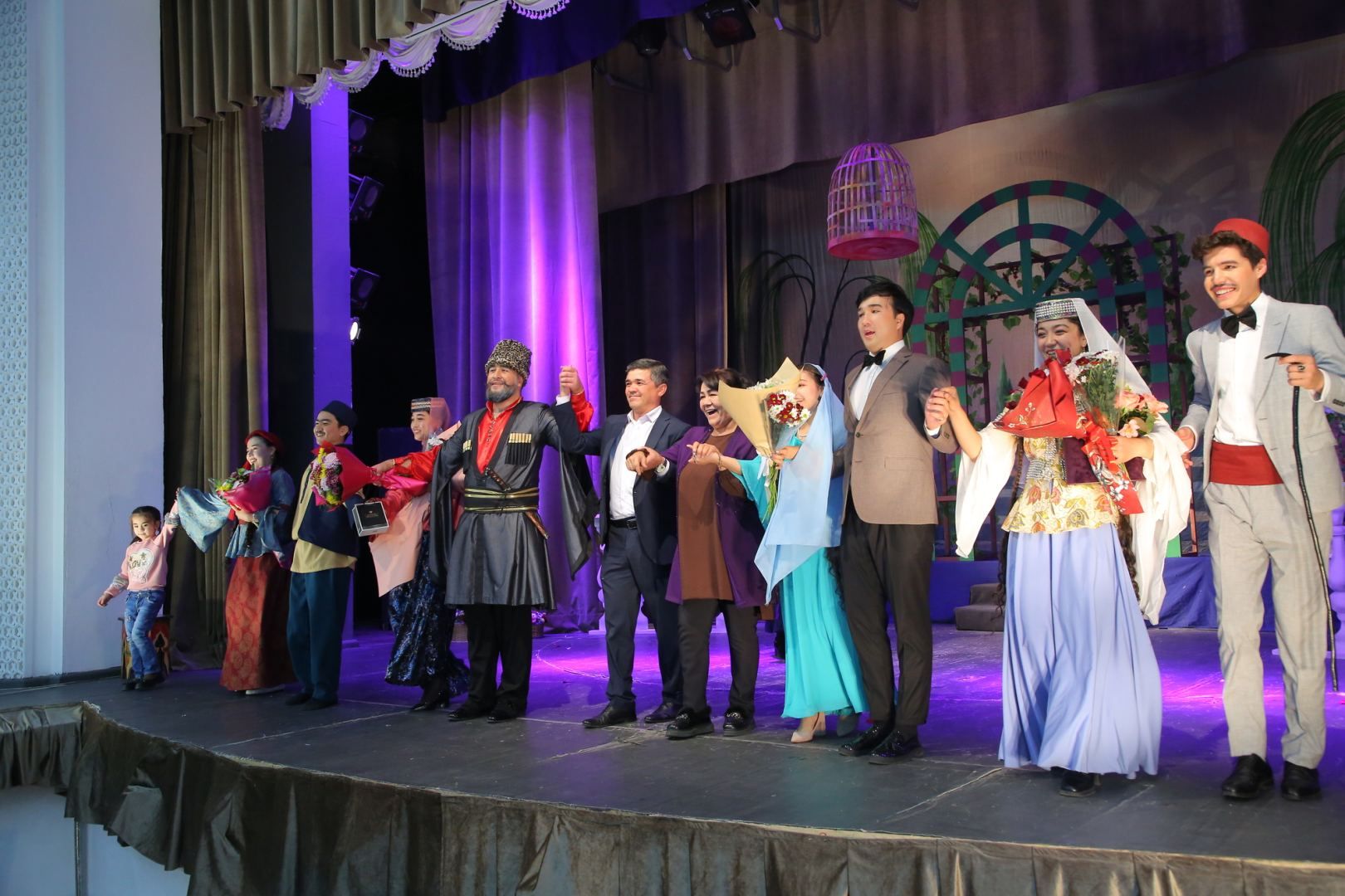 Uzeyir Hajibayli's operetta stuns audience in Uzbekistan [PHOTOS/VIDEO] - Gallery Image
