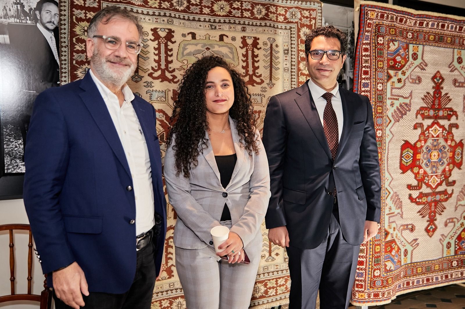 "Azerkhalcha" OJSC continues to promote Azerbaijani carpets in Europe [PHOTOS] - Gallery Image