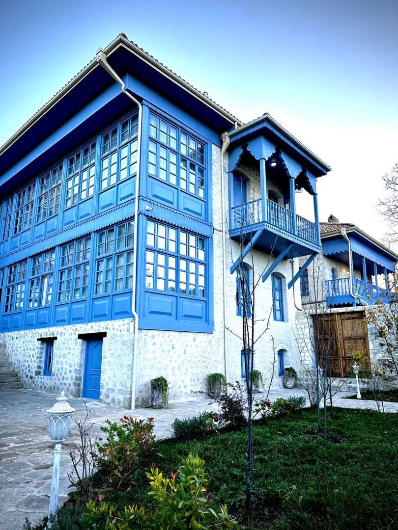 Slider Image 1