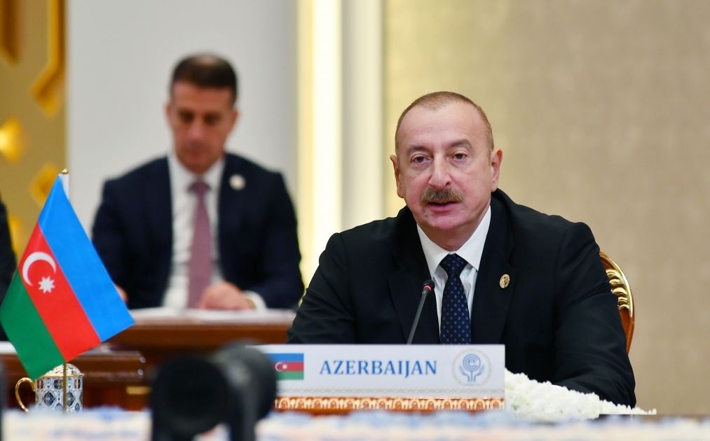 President Ilham Aliyev attends 16th Economic Cooperation Organization Summit in Tashkent [PHOTOS/VIDEO] - Gallery Image