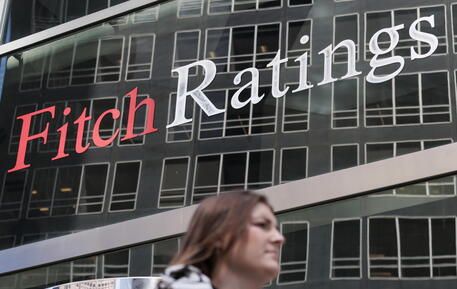 Fitch confirms Italy's BBB rating, outlook stable