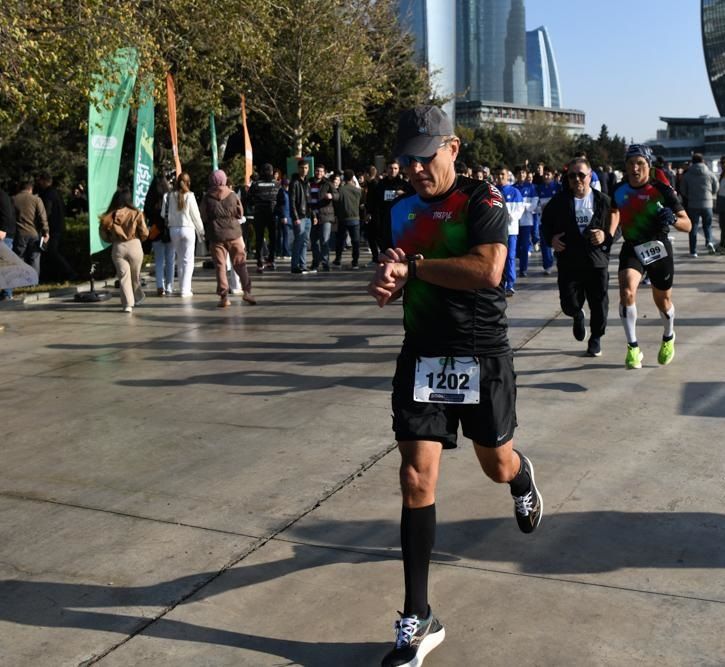 Charity "Victory Run" started in Baku [PHOTOS]