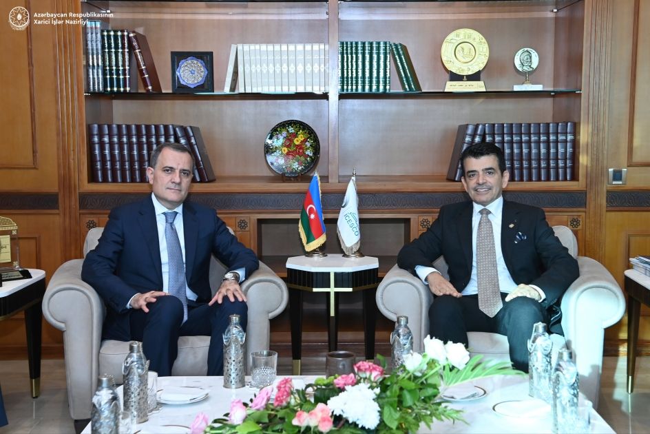 Azerbaijani FM hails high level of partnership with ICESCO [PHOTOS]