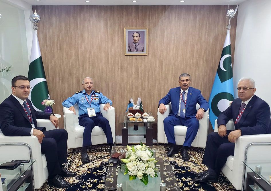 Azerbaijan Defense Minister meets Chairman of Pakistan Aeronautical Complex