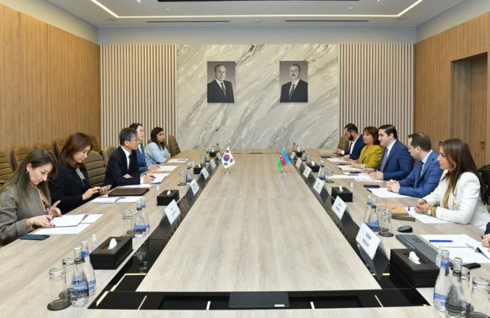 Azerbaijan, South Korea sign document on new ICT grant project [PHOTO]