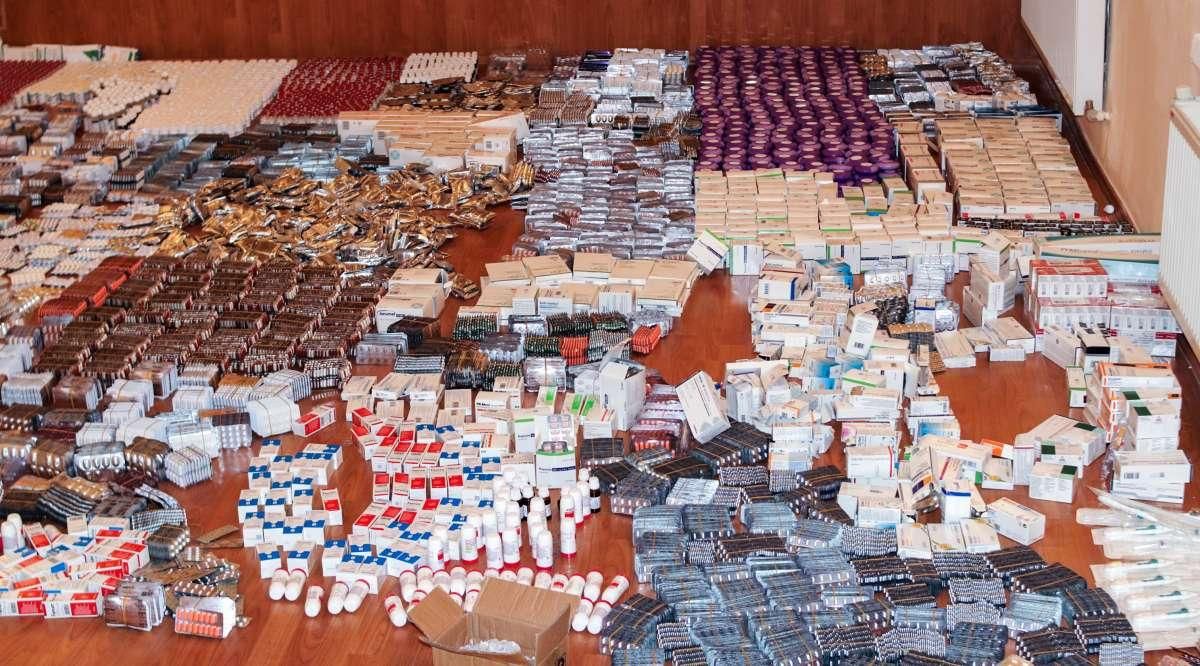 State Customs Committee identifies illegal medicines [PHOTOS/VIDEO] - Gallery Image