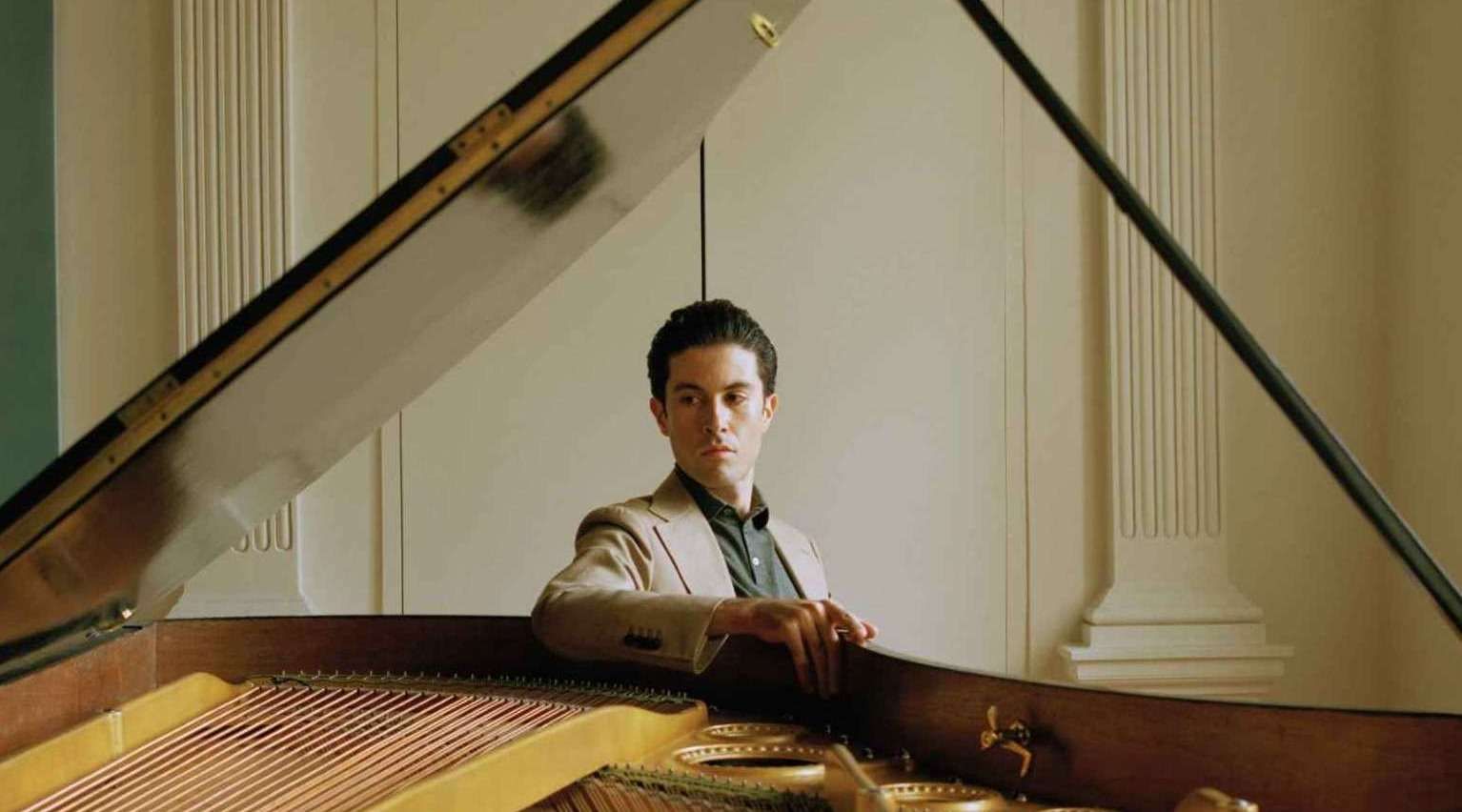 National pianist to perform mugham music in Moscow