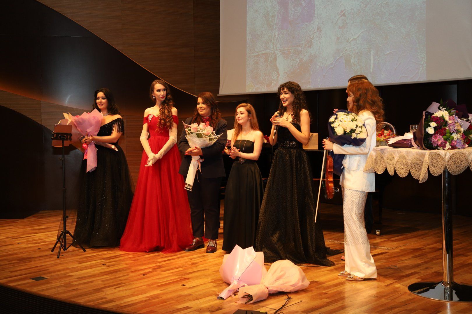 Mugham Center hosts  literary and musical evening [PHOTOS]