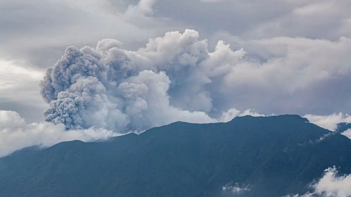 Indonesia volcano erupts spewing ash into sky