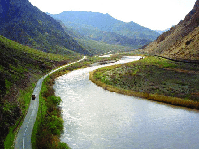 Armenia and Iran working on project to build new bridge across Araz River