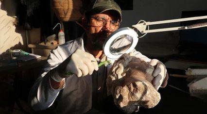 Turkish archaeologists discover more heads of ancient Greek deities