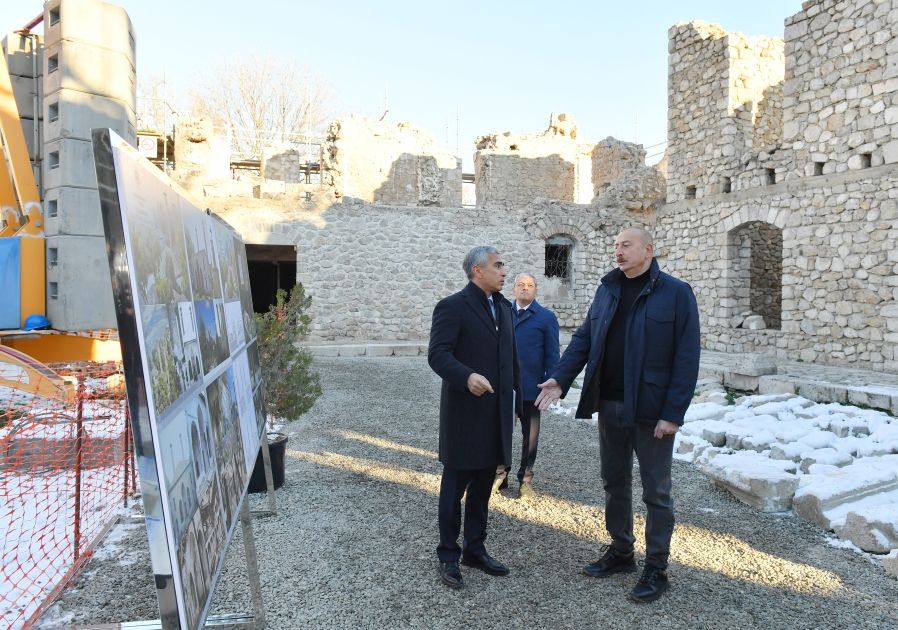 President Ilham Aliyev viewed restoration progress at Ashaghi Govhar Agha Mosque in Shusha [PHOTOS/VIDEO]