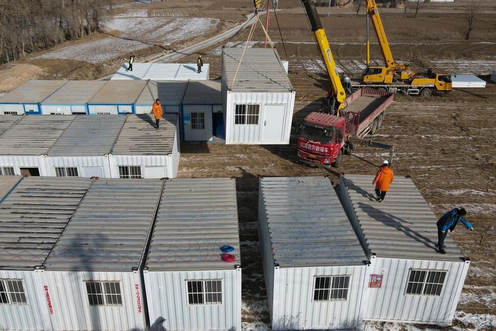 China Has Started Erecting Temporary Housing Units