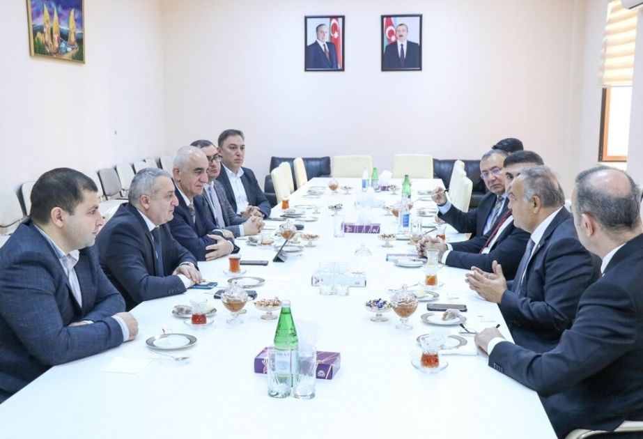 IKSAD's president seeks opportunities for coop at Azerbaijan Technical University