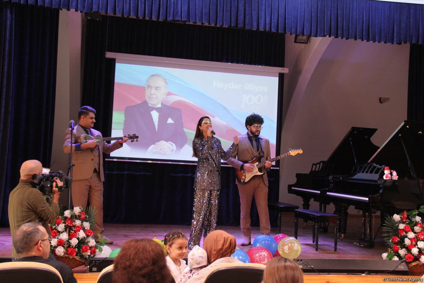 Charity concert held at Gara Garayev Central Arts School [PHOTOS]