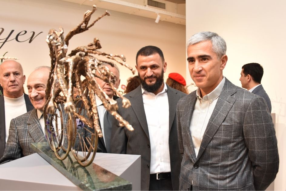 Baku Modern Art Museum displays art pieces by eminent sculptor [PHOTOS]