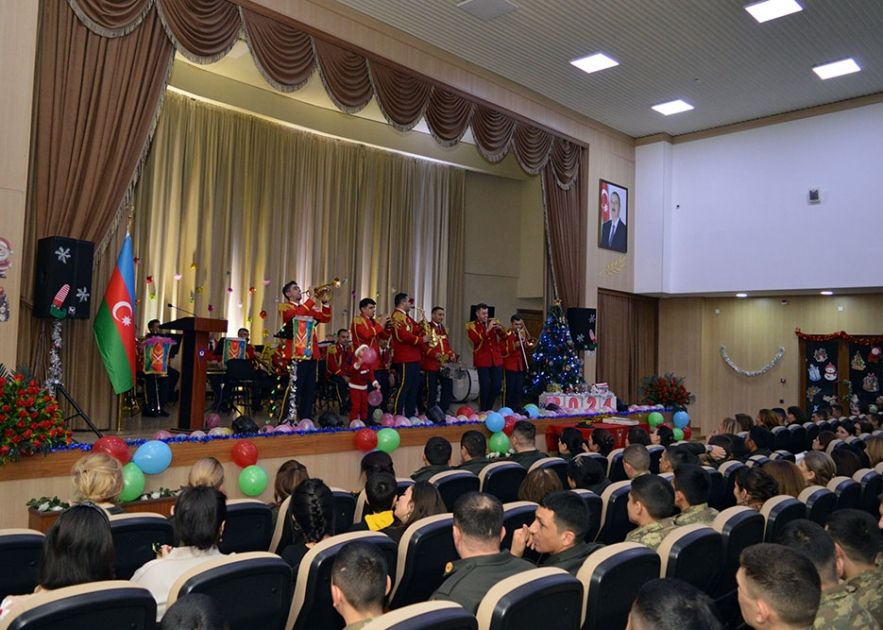 Azerbaijan Army holds events to mark Solidarity Day and New Year [PHOTOS/VIDEO]