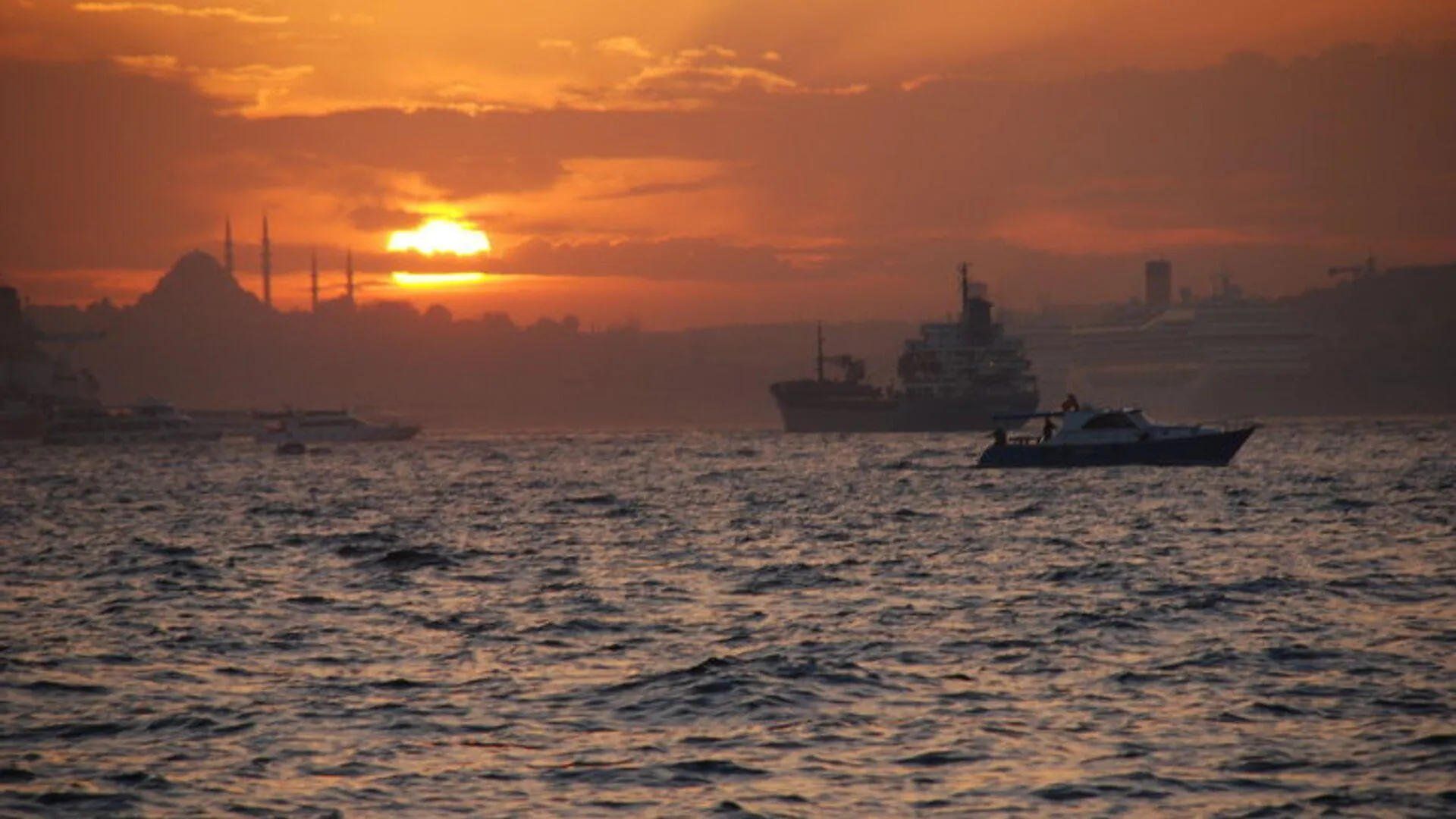 Turkiye denies reports of minesweepers passing through  Black Sea