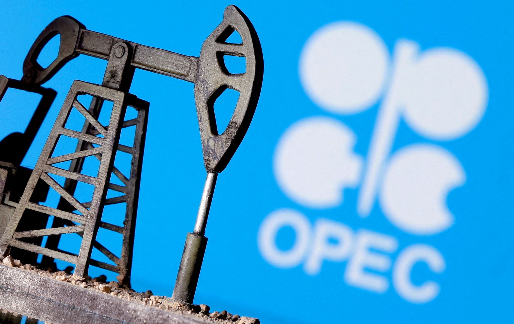 OPEC+ Monitoring Committee plans to hold meeting to discuss oil market