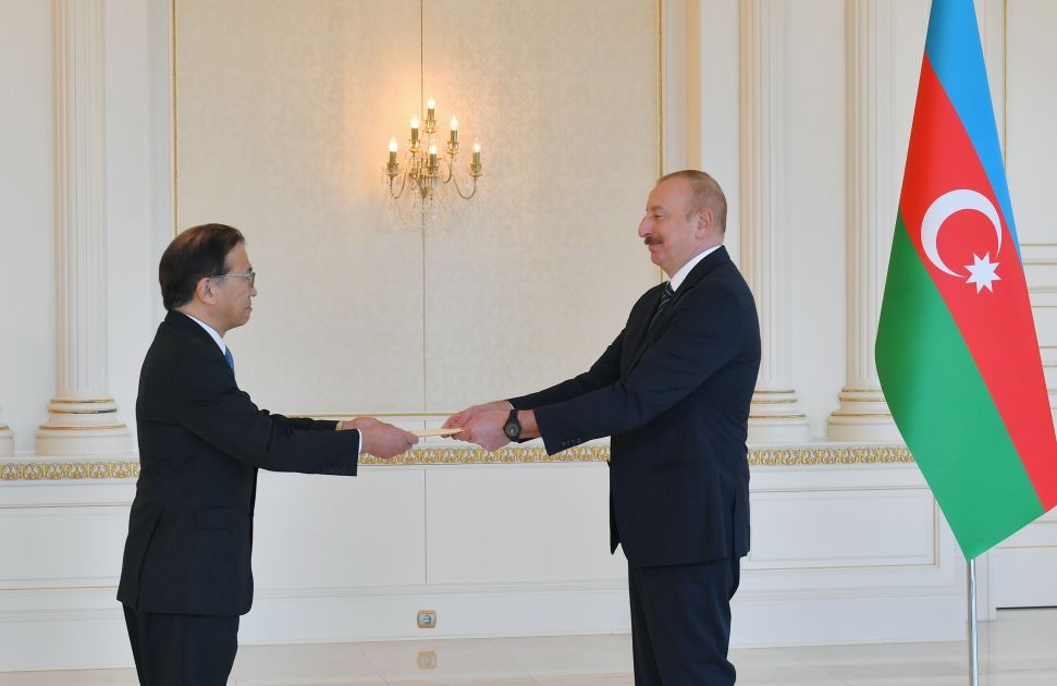 President Ilham Aliyev accepts credentials of incoming ambassador of Japan to Azerbaijan [PHOTOS/VIDEO]
