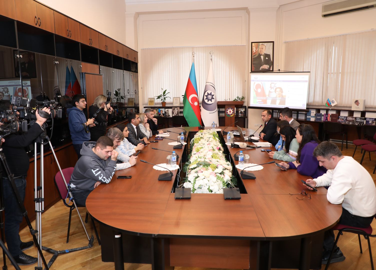 Azerbaijan's Ombusman office holds presentation on new official website [PHOTOS]