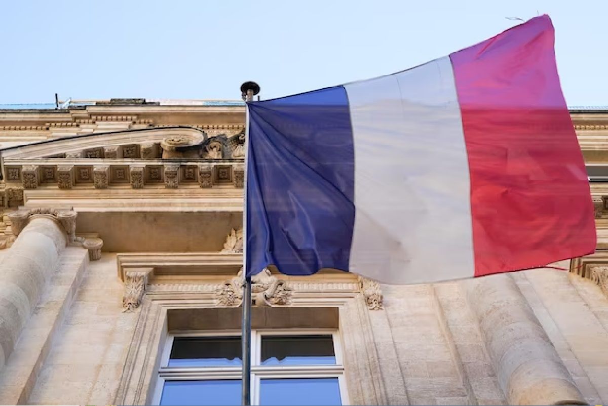 France's string of policy failures pushes it to impose sanctions on Azerbaijan, says expert