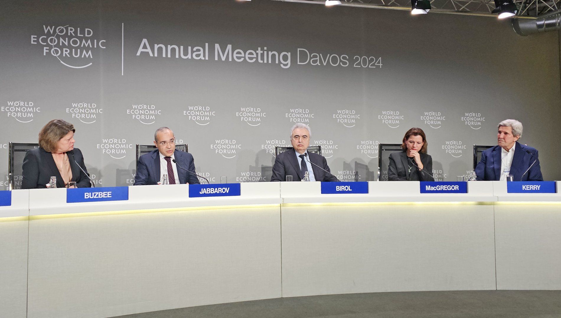 Azerbaijan's Jabbarov attends session COP28 and Way Forward within WEF