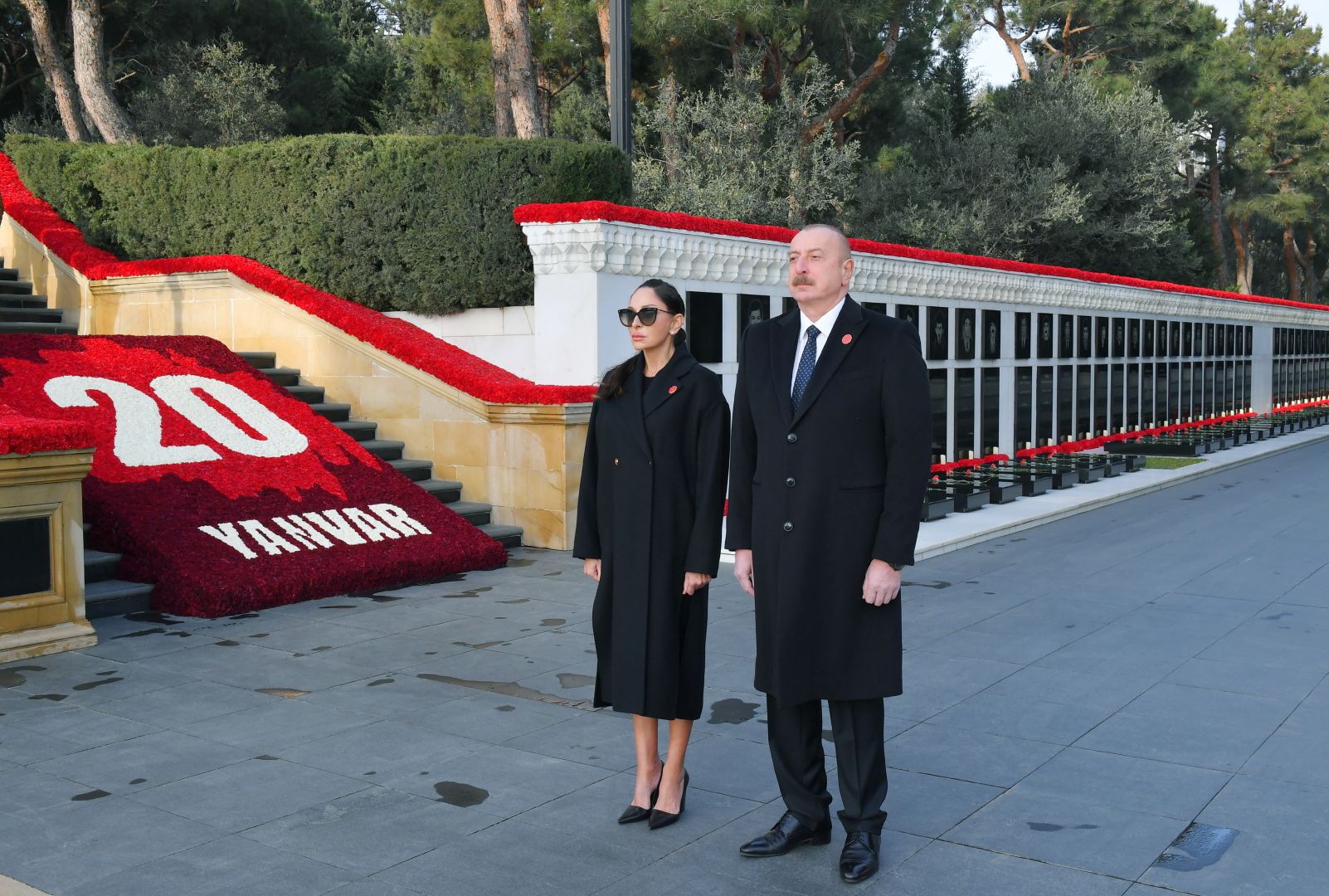 President Ilham Aliyev and First Lady Mehriban Aliyeva visit Alley of Martyrs on 34th anniversary of 20 January tragedy [PHOTOS\VIDEO]